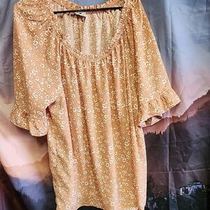 Chic Floral Puff Sleeve Blouse in Orange